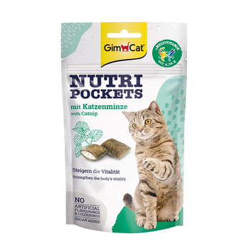Лакомство для кошек GimCat Nutri Pockets Catnip & Multivitamin подушечки с кошачьей мятой и мультивитаминами 60 г