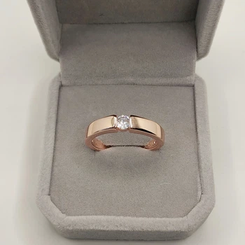 Кольцо с кубическим цирконом в форме бриллианта "Золотая классика" Xuping Jewelry медзолото 18К размер 19 мм упаковано в бархатную коробочку (9730)