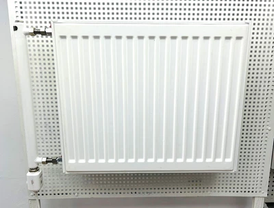 Электрорадиатор G-PANEL 600 L панельный с теплоносителем 500х600 Gladiator
