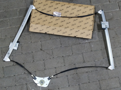Склопідйомник правий під електромотор BLIC 6060-00-MC4396 MERCEDES VITO 03->