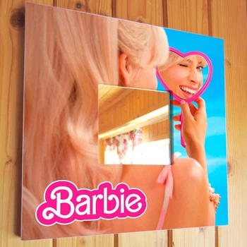 Зеркало "Фильм. Барби. Barbie. Марго Робби" украшение интерьера для любителей кино, подарок в спальню, кафе, бар