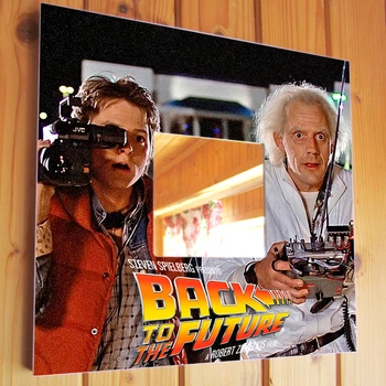 Декоративное зеркало "Back to the Future. Назад в будущее" для фанатов культового фильма, украшение подарок