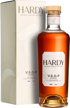 Коньяк Hardy VSOP 0.7 л 40% в коробке (3104051711223)