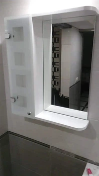 Дзеркальна шафа 530х640х120 ШК847