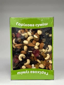 Ореховая смесь, микс орехов и ягод, цельные орешки с клюквой и королевским изюмом 500г