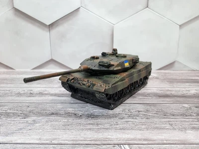 Статуетка "Leopard 2A6"