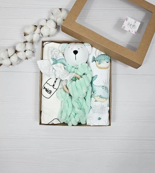 Набор для новорожденных: 2 пеленки, комфорта и грызунок a.l.babybox Морские жители