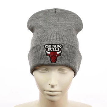 Молодежная шапка бини с вышивкой Чикаго Буллз (Chicago Bulls) (One-size) Серый