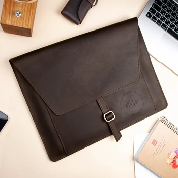Кожаная папка для семейных документов с гравировкой, Brown, Malina Leather