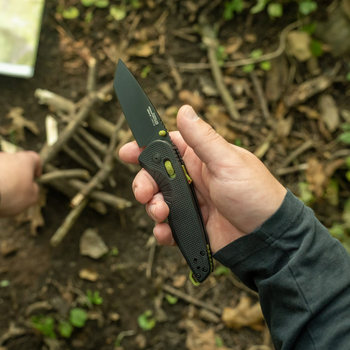 Ніж складний SOG Aegis AT Tanto/Black/Moss