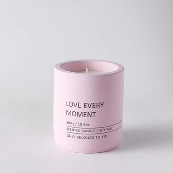 Свеча в керамической чаше "Love every moment" цвет розовый