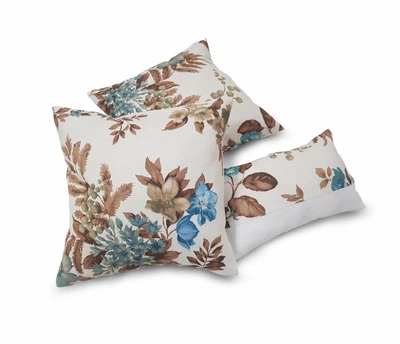 Комплект декоративных подушек Lumelle Flowers Blue 40х40см 2шт 40х22см 1шт молочные (п_0143)