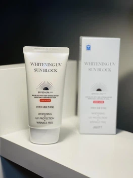 Осветляющий солнцезащитный крем Jigott Whitening Uv Sun Block Cream SPF50+ PA+++ 70 мл