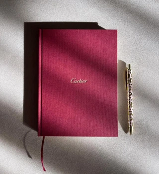 Блокнот "Тайны бренда" Картье Cartier