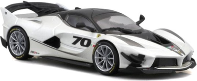 Металева модель автомобіля Bburago Ferrari FXX-K Evo 2017 70 1:43 Біла (4893993363117)