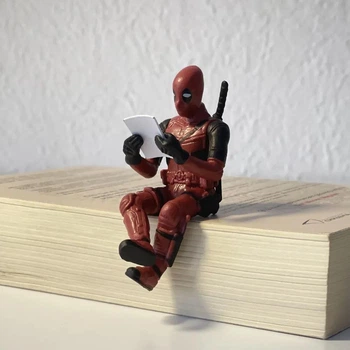 Фігурка Deadpool Дедпул подарунок на машині стіл