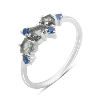Серебряное кольцо с искуственным топазом Лондон Блю 0.892ct, танзанитом nano, вес изделия 1,86 гр (2174707)