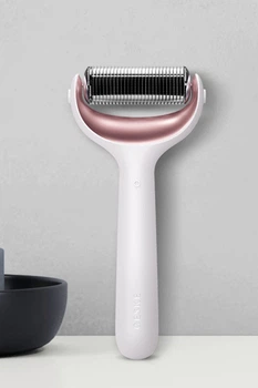 Электронный роллер для лица и тела с микроиглами GESKE MicroNeedle Face&Body Roller 8в1 starlight