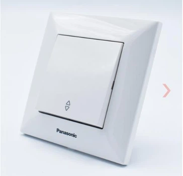 Вимикач одинарний прохідний, Білий ARKEDIA SLIM PANASONIC