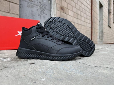 Мужские зимние кроссовки на меху Xtep Retro Shoes 977419370007 Black 42 27 см (11111818)