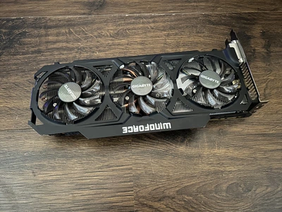 Видеокарта GTX 770 4GB Gigabyte DDR5 (GV-N770OC-4GD) Б/У