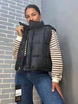 Жилетка жіноча Lady Yep 9039 стьобана коротка вставка з екошкіри на спині 42 чорна