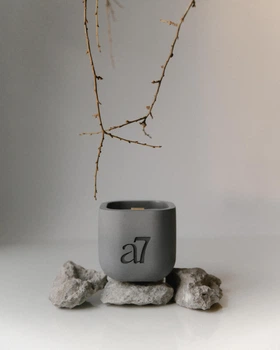 Парфюмированная свеча a7 candles 01 Amber & Sage Серая 300 g