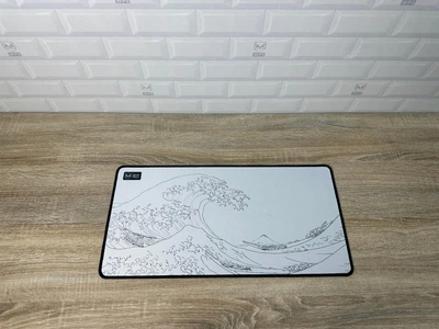 Игровая поверхность WorkPlaceShop Asia Белая волна в Канагаве 300х600 мм