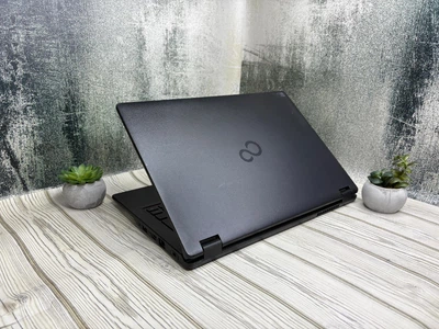 Ноутбук Fujitsu LifeBook E449 \ 14" (1366x768) HD \ i3-7020U \ RAM 8 GB \ SSD 128 GB \ 2020 год \ Type-c \ для работы обучения \ - Б/У