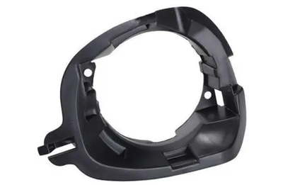Крепление противотуманной фары AVTM Renault Duster 10 - правый рамка, 185618912