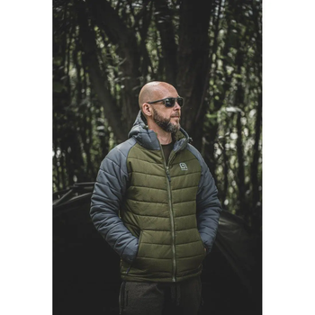 Легкая и теплая куртка Trakker Hexathermic Jacket - M с капюшоном, с синтетическим наполнителем.,206616