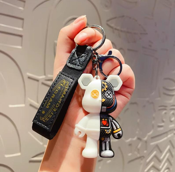 Брелок-підвіска в стиле аниме "Cyborg Bear" з карабіном для ключів / на сумку у формі ведмедика, чорно-білий "G" (94426014)