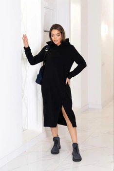 Теплое трикотажное платье миди с капюшоном Fashion 54/56 черный