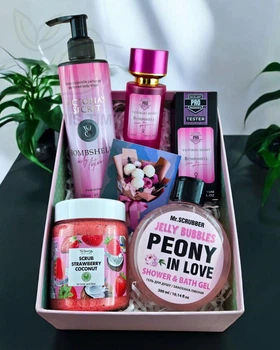 Подарунковий набір косметики No Brand в стилі Victoria's Secret Bombshell 4 в 1
