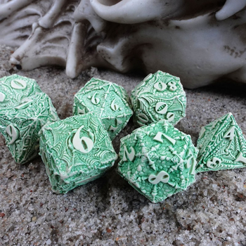 Zestaw kości Q-Workshop Dracopolis Dice Kit And z długą szyją 7 elementów (5907699497072)