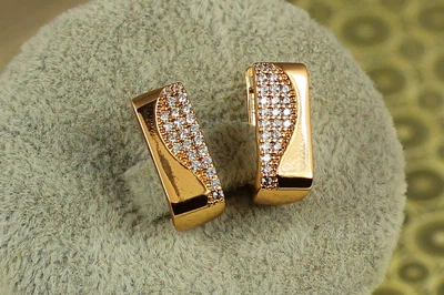 Серьги Xuping Jewelry Спектакль 1,7 см золотистые