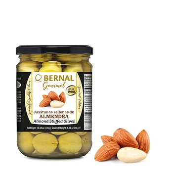 Оливки фаршировані мигдалем Bernal Gourmet Manzanilla Almendra, 300 г
