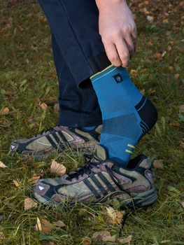 Термоноски демисезонные водонепроницаемые DexShell Running Lite 2.0 Socks DS20610MLB2.0 S Темно-голубые (6954358901783)