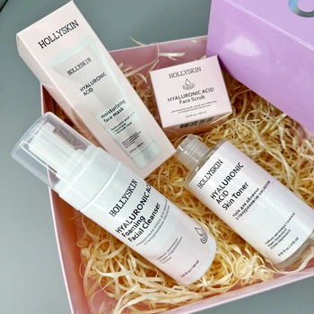 Подарунковий набір HOLLYSKIN HOLLYSKIN Hyaluronic Acid для догляду з гіалуроновою кислотою 4в1