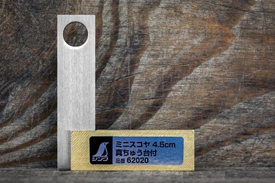 Угольник 45х39мм Shinwa нержавеющая сталь, латунь (62020)
