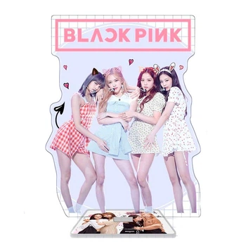 Фигурка The Coop Black Pink с сердечками на подставке 15 см Разноцветный (26770)