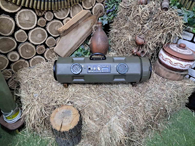 Музичний центр військовий ручної роботи s-017