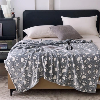 Плед ночник (светится в темноте) из микрофибры Colorful Home Лапки 150х200 см