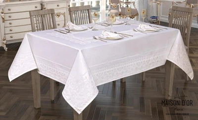 Скатерть на стол с салфетками Maisom D'or Palmer 160x270 см White