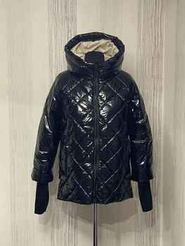 Демісезонна жіноча куртка великого розміру UF-fashion Laura - ЛВР лак L (50-52) чорний з бежевим