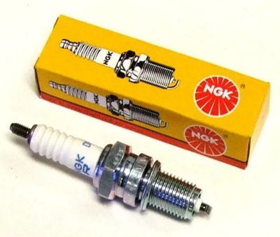 Свеча зажигания DPR8EA-9 MOTO (выр-во NGK) NGK (QUICK221)