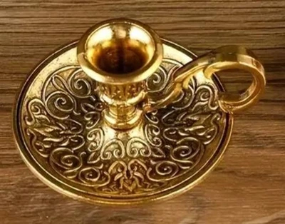 Подсвечник металлический цвет золото