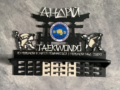 Медальниця карате з полкою і з фоторамкою 50смх35см чорна (Medalnutsia-232)