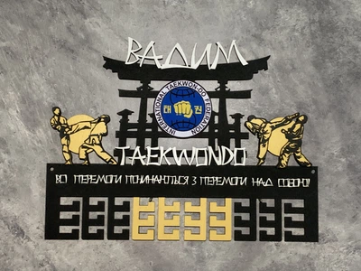 Медальниця карате з полицею і з фоторамкою 50смх35см чорна (Medalnutsia-225)