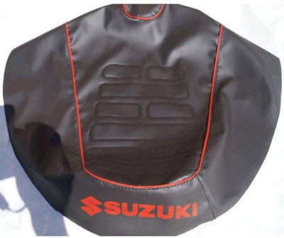 Чохол сидіння Suzuki LETS (шкірвініл, кант, напис SUZUKI) (EURO) IGR MPARTS